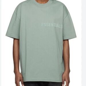 Fear of God ESSENTIALS Sycamore T-Shirt – Men’s Oversized Fit Small